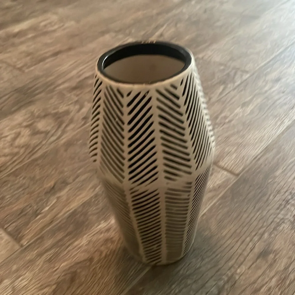 Pier One vase